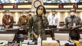 img-title Ekonomi Global Masih Dihantui Perang dan Lonjakan Suku Bunga