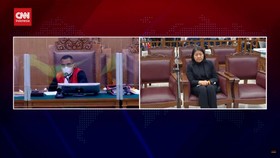 Hakim Cecar Putri Soal Pemindahan Uang Rekening Yosua ke Ricky