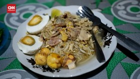 VIDEO: Sore-Sore Di Probolingo Enaknya Makan Mie Combor