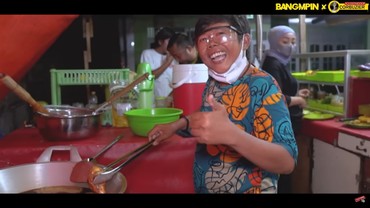img-title Cerita Pandji Pragiwaksono soal Adul Alami Kebutaan hingga Pernah Dijahili Komeng