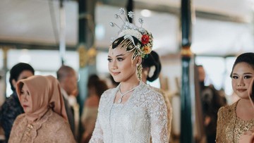 PUJIAN DARI NETIZEN UNTUK BENNU