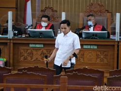 Eliezer Ngaku Tak Suka Yosua Berikan Motor Khusus Ajudan Sambo ke Adiknya