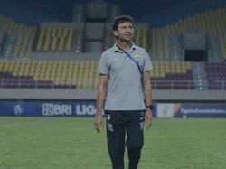 Torehan Manis Luis Milla di Persib