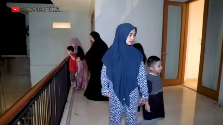 Rumah baru Ricis