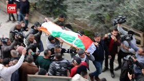 VIDEO: Israel 'Tak Sengaja' Tembak Remaja Putri Palestina, Warga Sedih