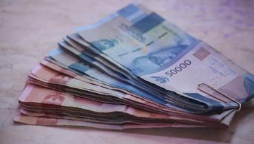 10 Universitas di Indonesia dengan Biaya UKT Termahal
