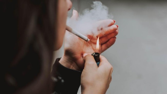 Komunitas Kretek Indonesia menilai larangan penjualan rokok batangan baru usul Kementerian Kesehatan, belum menjadi keputusan Presiden Jokowi.