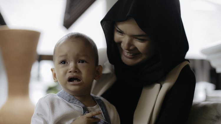 ibu dan anak muslim ibu dan anak muslim