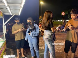 Sederhana! Kaesang Pangarep Tak Gengsi Makan di Warung Tenda
