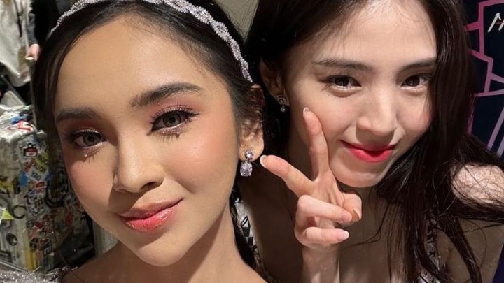 Klaviatura belgilari bilan porno chizmalar