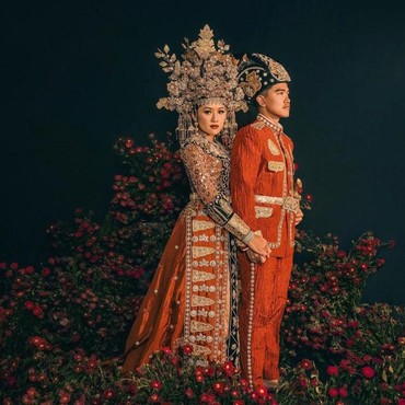 Kuis Tebak Pakaian Adat dari Foto Prewedding Kaesang-Erina
