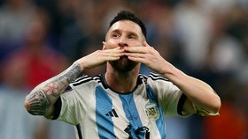Messi Usai Argentina Gilas Kroasia: KE FINAL!!!!!