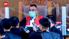 VIDEO: Saksi Tunjukkan Selongsong Peluru Yang Renggut Nyawa Yosua