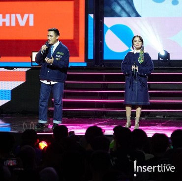 Lirik Lagu Negeri di Awan (Kinarya HIVI!) - Katon Bagaskara dan HIVI!