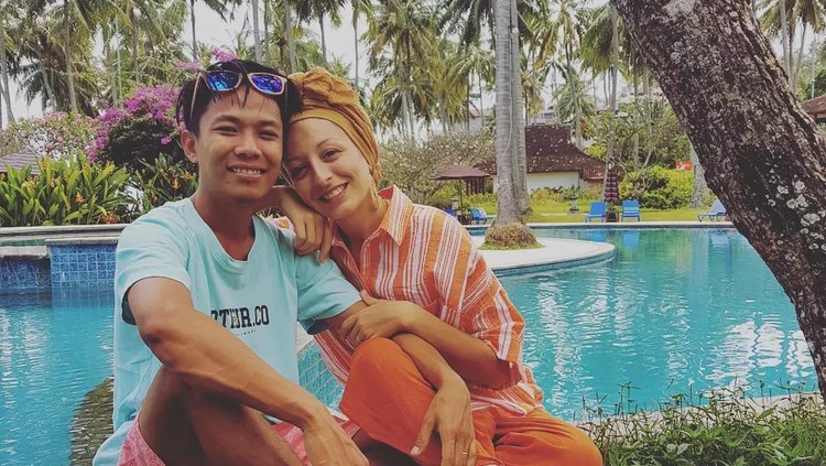 Indra Sasak dan Melissa Indra Sasak dan Melissa