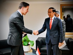 Jokowi Bertemu PM Belanda dan PM Swedia di Brussels, Ini yang Dibahas