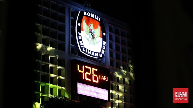 KPU merespons pertemuan tujuh partai politik parlemen yang menolak sistem pemilu proporsional tertutup diterapkan pada Pemilu 2024.
