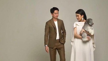 Siap Menikah! Intip 7 Foto Prewedding Kevin Sanjaya dan Valencia Tanoe