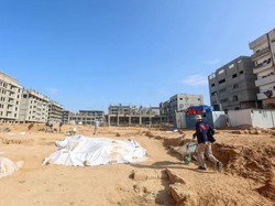 Lirik Lagu We Will Not Go Down (Song for Gaza) - Michael Heart