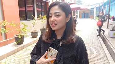 Jalani Mediasi, Dewi Perssik Tegaskan Tetap Lanjut Laporkan Netizen