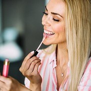 Pemula Merapat! Ini Sederet Istilah dalam Makeup yang Wajib Diketahui