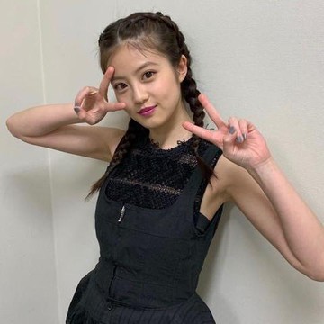 img-title Potret Mio Imada, Aktris Asal Jepang yang Curi Perhatian di Panggung MAMA 2022 Lalu