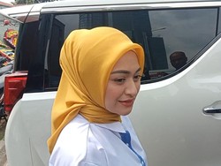 Nathalie Holscher Dilamar Pacar Baru?