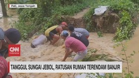 VIDEO: Tanggul Sungai Jebol, Ratusan Rumah Terendam Banjir
