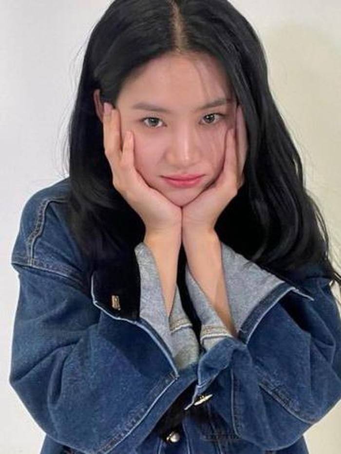 Park Ju Hyun lahir di Busan, Korea Selatan, pada tanggal 5 Oktober 1994./ foto: instagram.com/charmgirl_1005