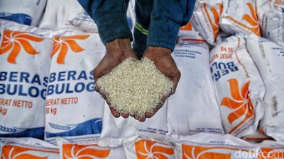 img-title Harga Beras Eceran Naik 6,23 Persen pada 2022