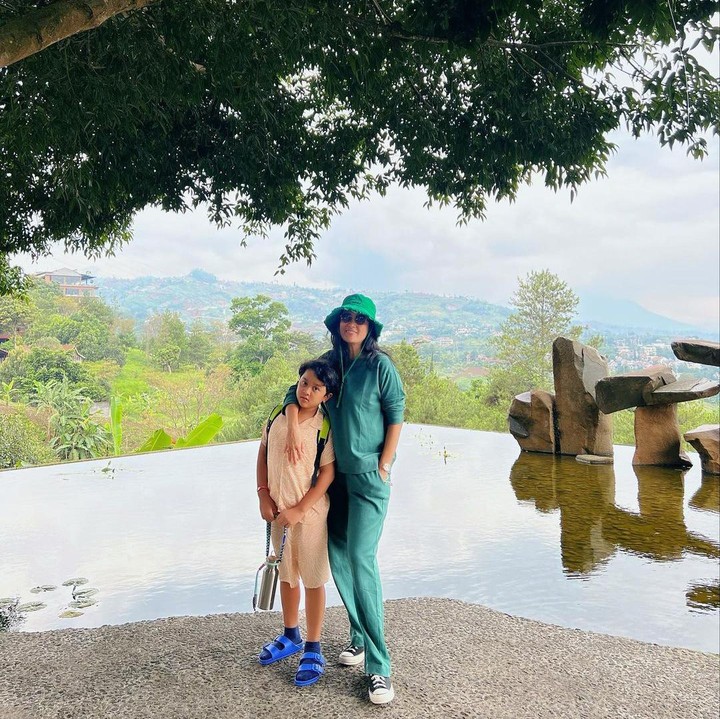 <p>Aryton Maggaly Sastra Soeprapto merupakan anak kedua Marcella Zalianty dan Ananda Mikola, Bunda. Kini, usia Maggaly genap 9 tahun, lho. (Foto: Instagram: @marcella.zalianty)</p>