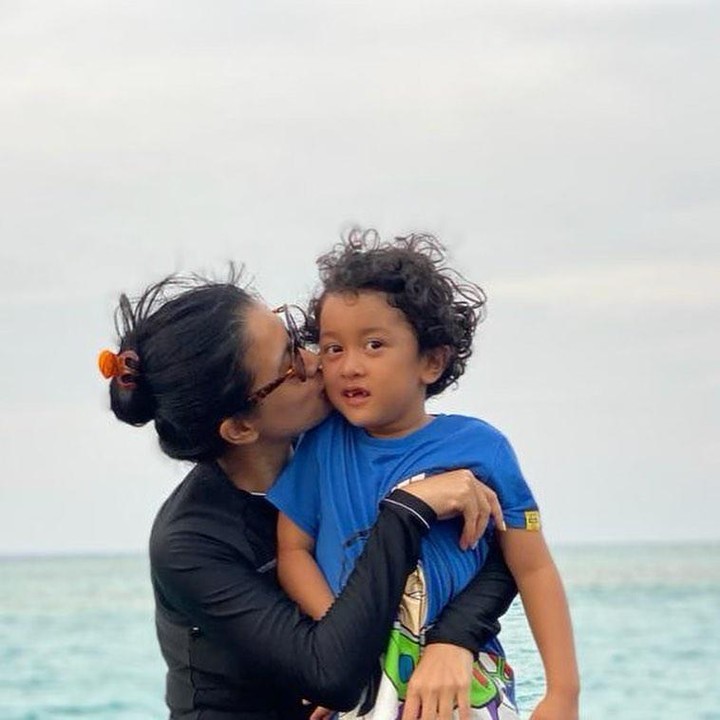 <p>Hal ini bermula ketika Maggaly kerap menangis dan membuat Marcella curiga. Bahkan, kala itu Maggaly belum bisa berbicara. (Foto: Instagram: @marcella.zalianty)</p>
