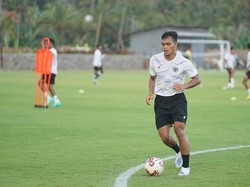 Cedera yang Bikin Irianto Gagal Terbang ke Turki