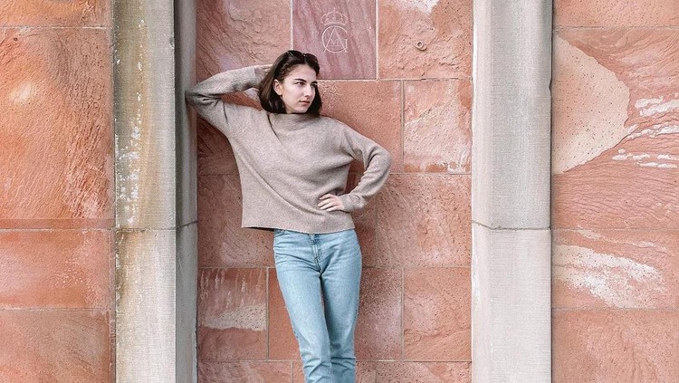 Romina Pourmokhtari