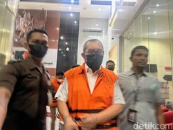 Jadi Tersangka Suap, Waka DPRD Jatim: Saya Salah dan Minta Maaf