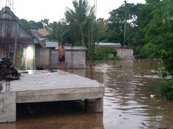 Korban Banjir di Dompu Butuh Bantuan Makanan-Selimut