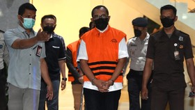 Wakil Ketua DPRD Jatim Sahat Simandjuntak Didakwa Terima Suap Rp39,5 M