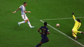 Argentina Unggul 2-0, Di Maria Cetak Gol Indah
