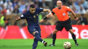 Mbappe 2 Gol, Argentina vs Prancis Imbang 2-2