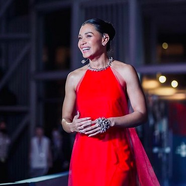 Disebut Tak Seterkenal Wulan Guritno, Adinia Wirasti Respons Begini