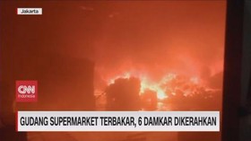VIDEO: Gudang Supermarket Terbakar, 6 Damkar Dikerahkan
