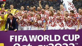 img-title Top 3 Sports: Kroasia Menang, Kiper Dipukul Bak Sampah di Melbourne