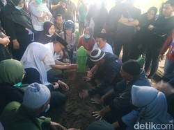 Eks Kasatpol PP Makassar Iqbal Asnan Dimakamkan di Kuburan Islam Gowa