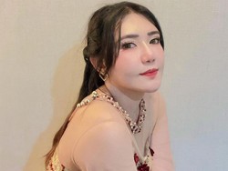 Via Vallen Pamer Foto Jadul Sebelum Kena Gusur Lapindo, Parasnya Curi Atensi
