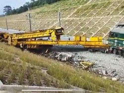 Lokomotif Teknis Proyek Kereta Cepat Anjlok di Bandung, Ada Korban Jiwa?