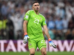 Emiliano Martinez Paling Dibenci di Dunia Sepakbola