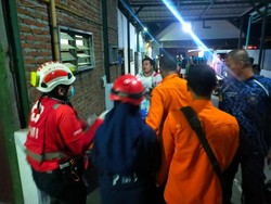 Pasutri Surabaya Ditemukan Terluka Bakar di Kamar Mandi Diduga Bunuh Diri
