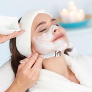 Pakai 4 Bahan Alami Ini Sebagai Rutinitas Kecantikan Malam Hari, Bikin Kulit Lebih Cerah Keesokan Harinya!