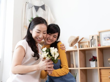 30 Kata-kata Hari Ibu 2022 dalam Bahasa Inggris & Terjemahannya