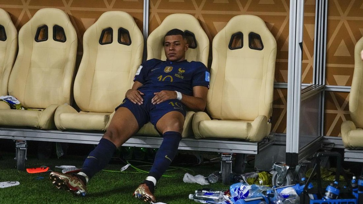 FOTO: Akhir Muram Mbappe di Malam Fenomenal Final Piala Dunia 2022